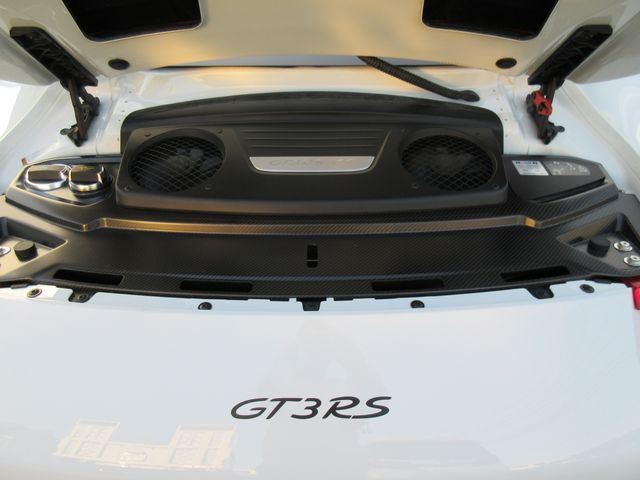PORSCHE 911 2019 Image 31