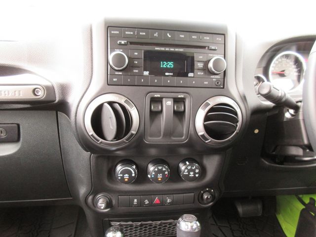 JEEP WRANGLER 2012 Image 31