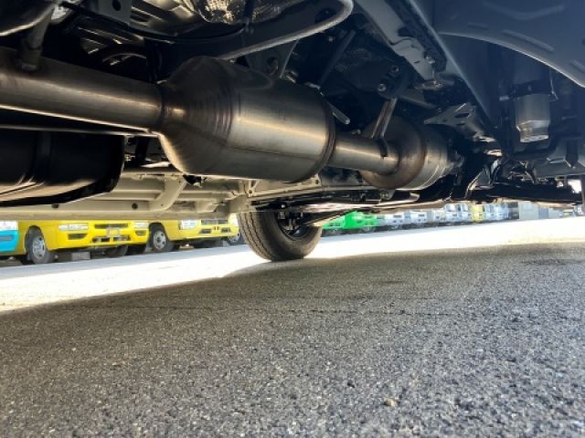 TOYOTA HIACE VAN 2WD 2025 Image 31