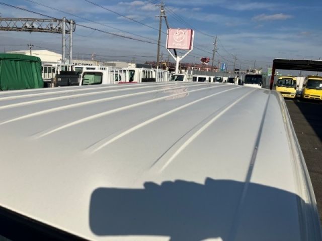 TOYOTA HIACE VAN 2WD 2025 Image 31