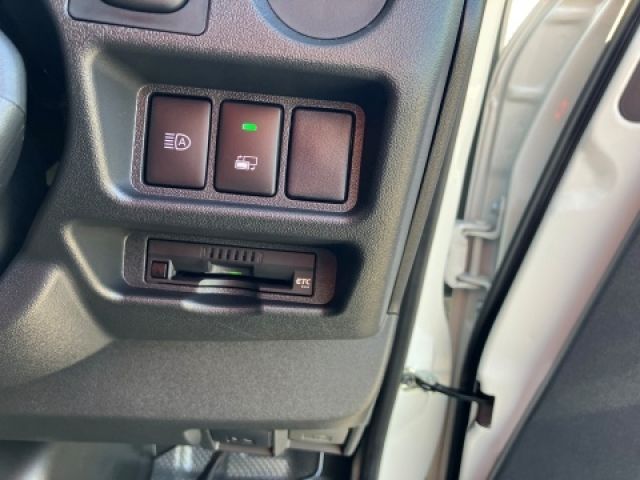 TOYOTA HIACE VAN 2WD 2025 Image 31