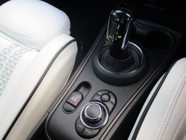 BMW MINI COOPER D CROSSO 2022 Image 31