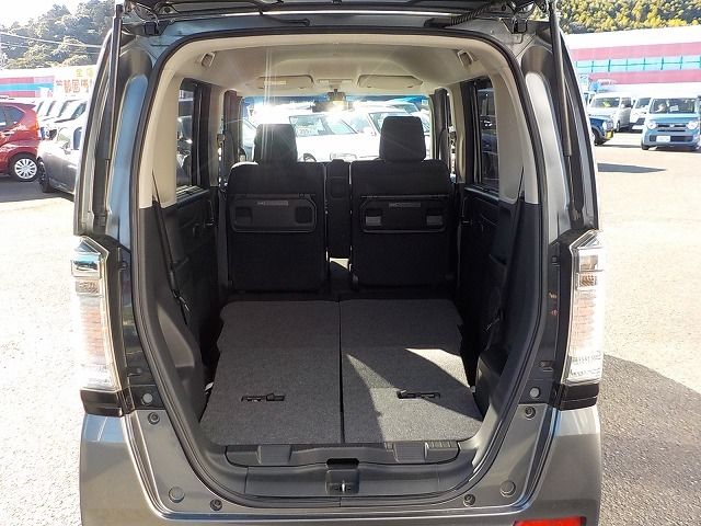 HONDA N BOX CUSTOM 2015 Image 31