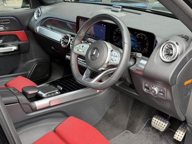MERCEDES BENZ GLB 2023 Image 31