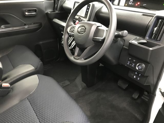 DAIHATSU TANTO CUSTOM 2025 Image 31