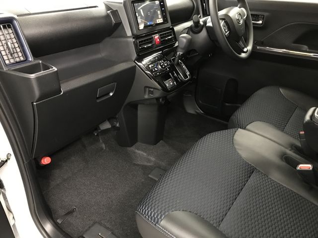 DAIHATSU TANTO CUSTOM 2025 Image 31