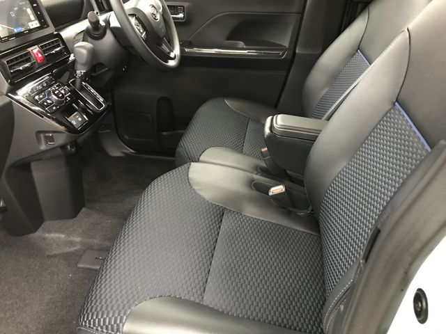 DAIHATSU TANTO CUSTOM 2025 Image 31