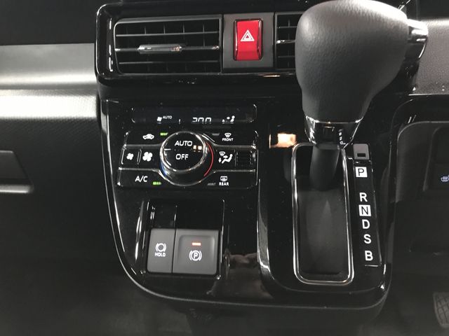 DAIHATSU TANTO CUSTOM 2025 Image 31