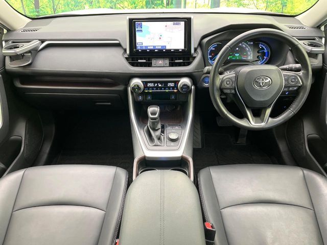TOYOTA RAV4 HYBRID 4WD 2021 Image 31
