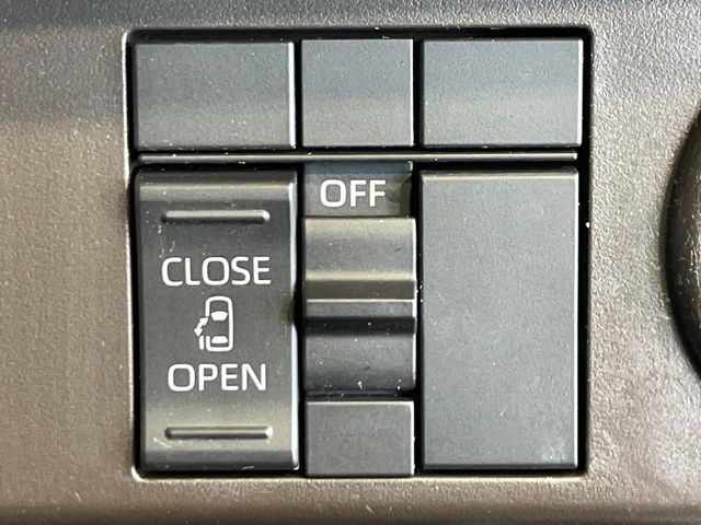 TOYOTA ROOMY 2020 Image 31