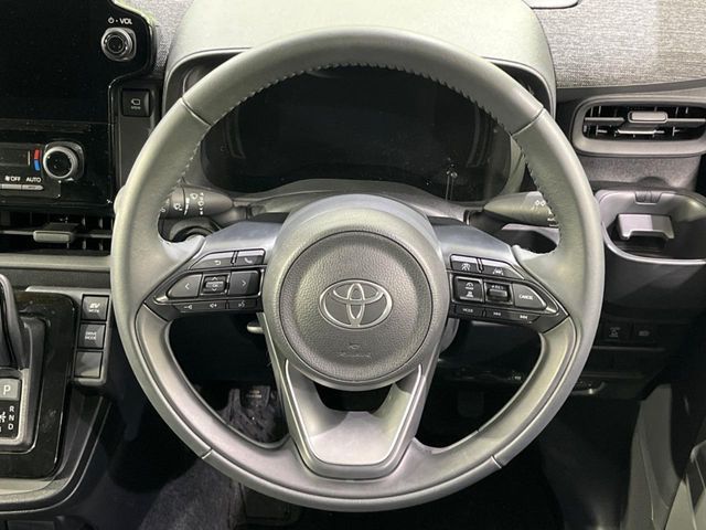 TOYOTA SIENTA HYBRID 2025 Image 31