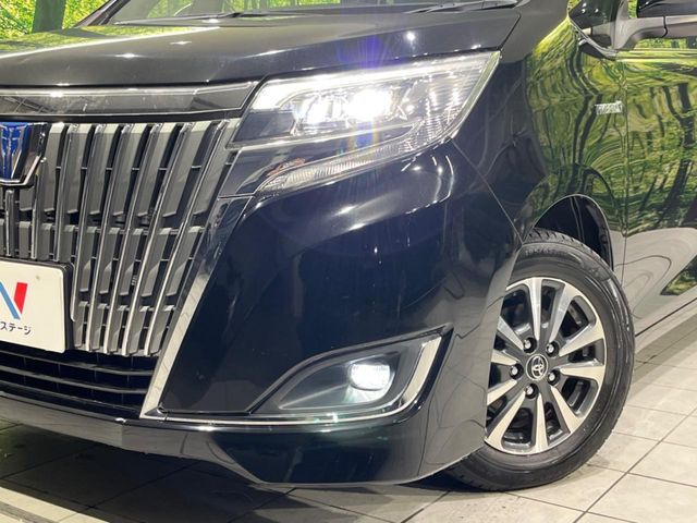 TOYOTA ESQUIRE HYBRID 2018 Image 31