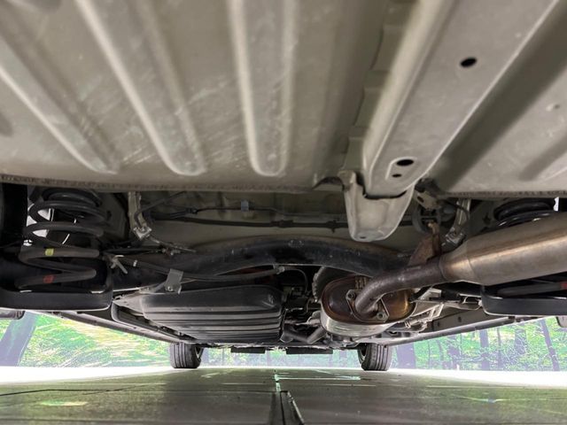 TOYOTA ESQUIRE HYBRID 2018 Image 31