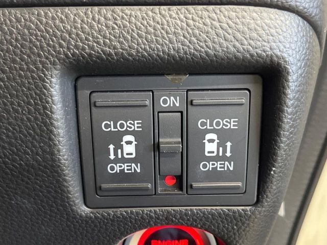 HONDA N BOX CUSTOM 2019 Image 31