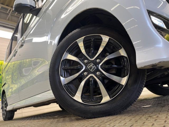 HONDA N BOX CUSTOM 2019 Image 31