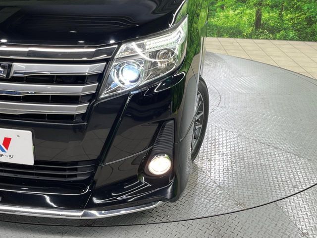 TOYOTA NOAH 2014 Image 31