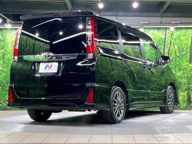 TOYOTA NOAH 2014 Image 31