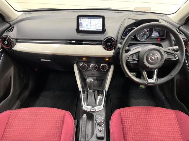 MAZDA DEMIO 2018 Image 31