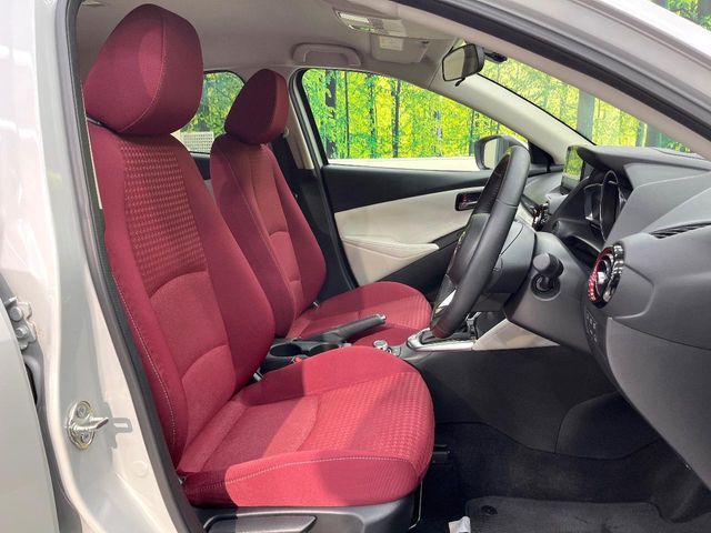 MAZDA DEMIO 2018 Image 31