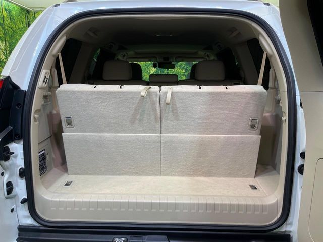 TOYOTA LANDCRUISER PRADO 2023 Image 31