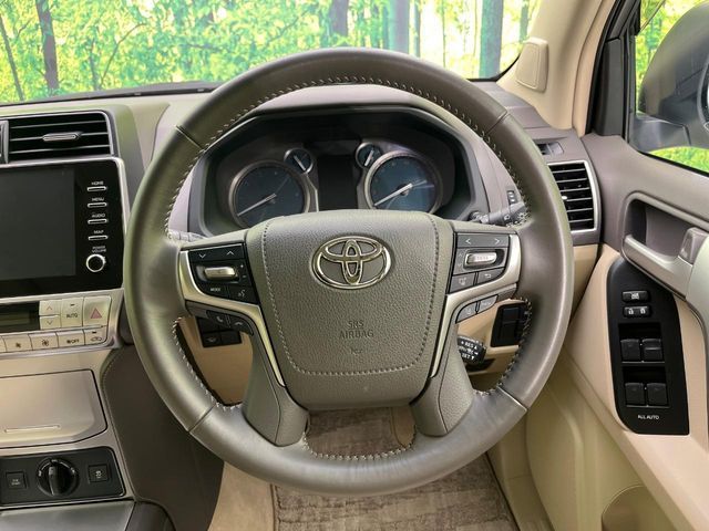 TOYOTA LANDCRUISER PRADO 2023 Image 31