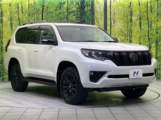 TOYOTA LANDCRUISER PRADO 2023 Image 31