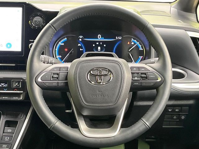 TOYOTA VOXY HYBRID 2024 Image 31