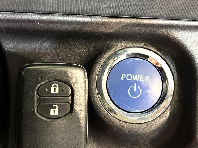 TOYOTA AQUA 2018 Image 31