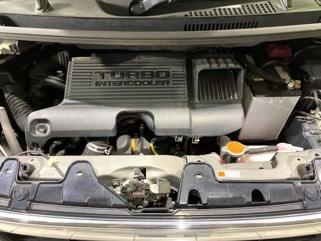 DAIHATSU TANTO CUSTOM 2017 Image 31