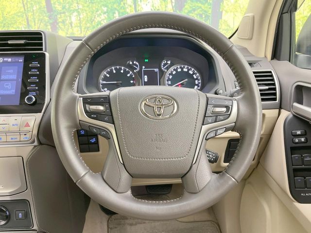 TOYOTA LANDCRUISER PRADO 2023 Image 31