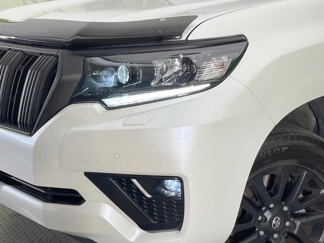 TOYOTA LANDCRUISER PRADO 2023 Image 31