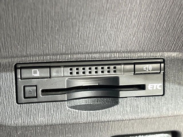 TOYOTA PRIUS 2014 Image 31