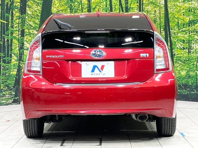 TOYOTA PRIUS 2014 Image 31