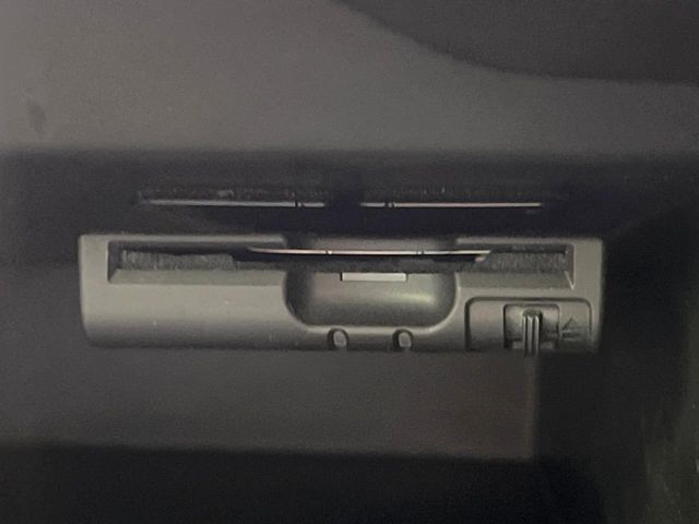 NISSAN NOTE 2017 Image 31