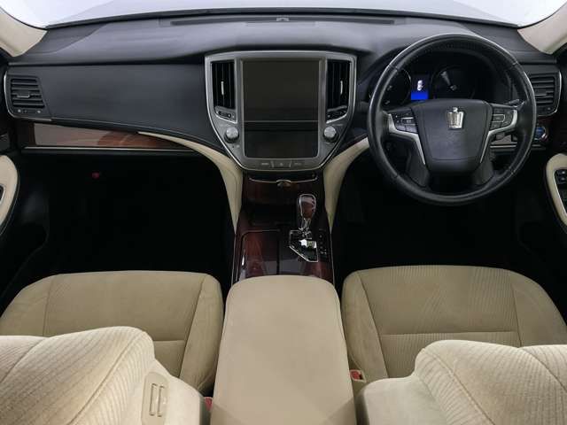 TOYOTA CROWN SEDAN HYBRID 2013 Image 31