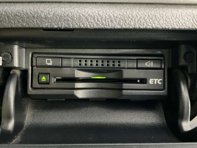 TOYOTA CROWN SEDAN HYBRID 2013 Image 31