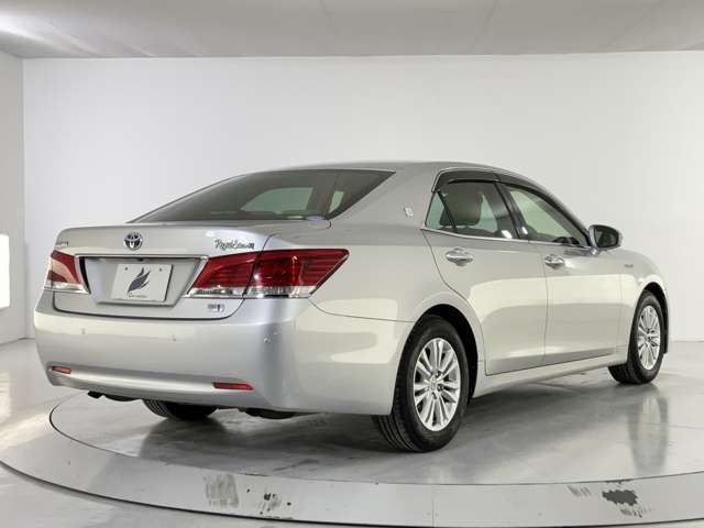 TOYOTA CROWN SEDAN HYBRID 2013 Image 31