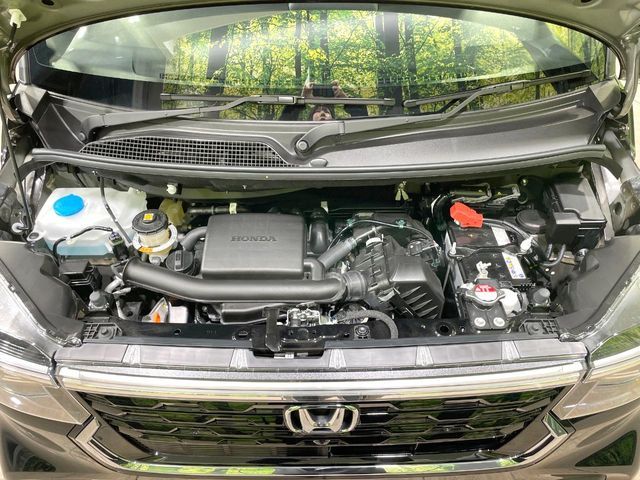 HONDA N BOX CUSTOM 2025 Image 31