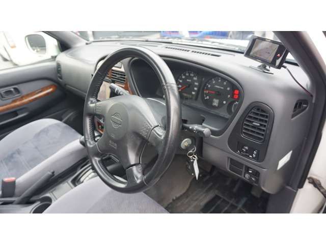 NISSAN TERRANO  WIDE 4WD 1998 Image 31