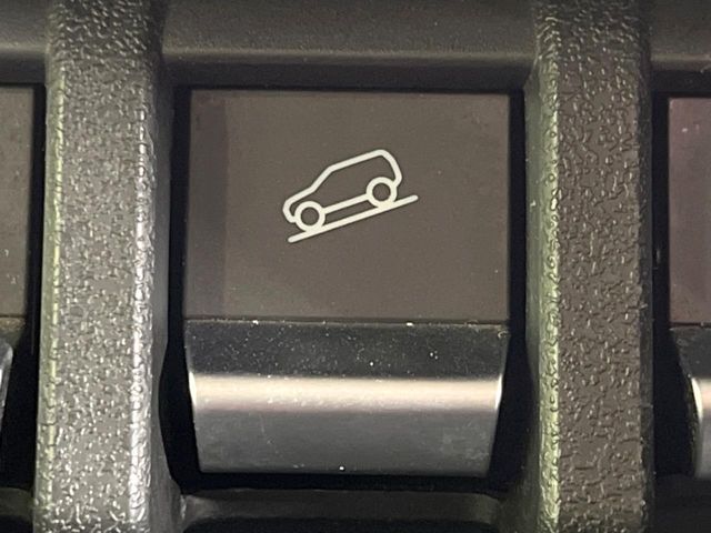 SUZUKI JIMNY 4WD 2018 Image 31