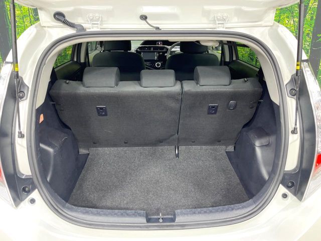 TOYOTA AQUA 2018 Image 31