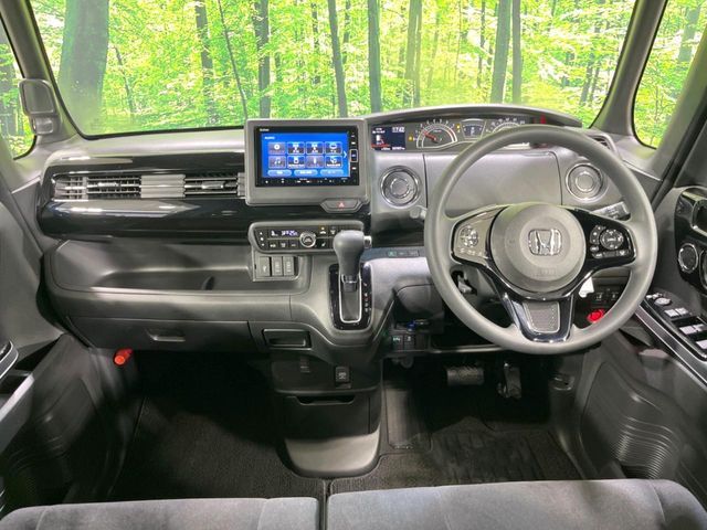 HONDA N BOX CUSTOM 2021 Image 31