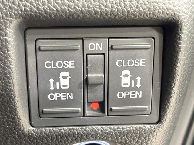 HONDA N BOX CUSTOM 2021 Image 31