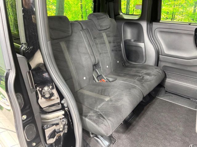 HONDA N BOX CUSTOM 2021 Image 31