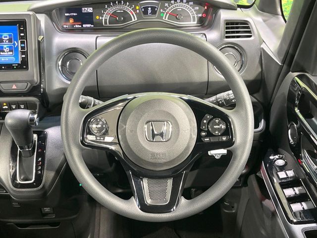 HONDA N BOX CUSTOM 2021 Image 31