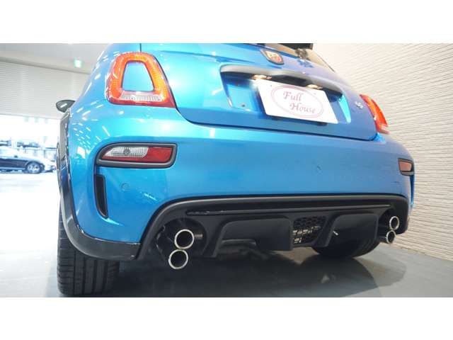 FIAT ABARTH 695 2023 Image 31