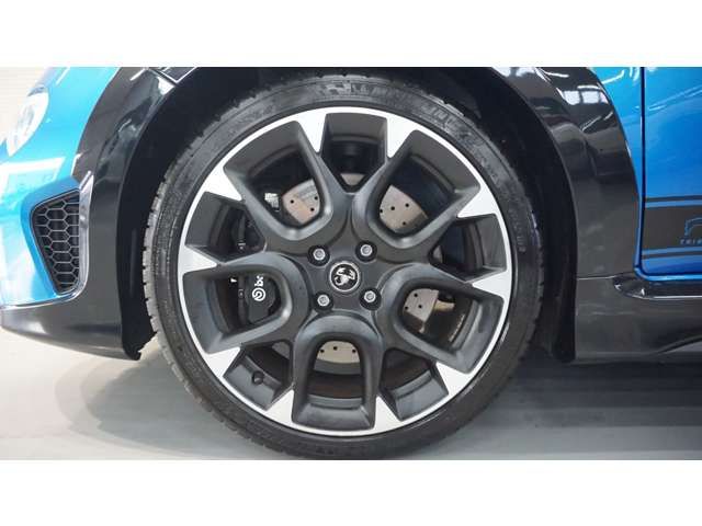 FIAT ABARTH 695 2023 Image 31