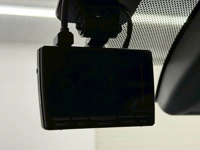 TOYOTA C-HR 2019 Image 31