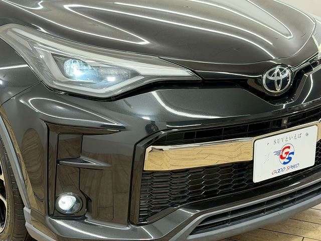 TOYOTA C-HR 2019 Image 31