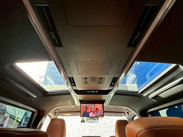 TOYOTA VELLFIRE  HYBRID 2023 Image 31